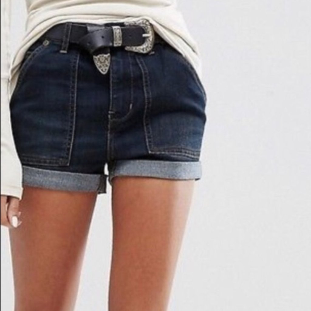 Free People Cuffed Jean Shorts Size 29